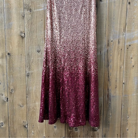 Burgundy and Rose Gold Ombre “Kiss Me” Strapless Maxi Dress 🌿 - Picture 4 of 11